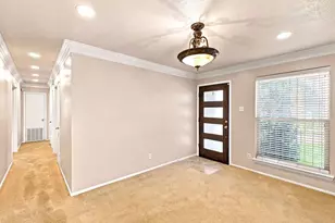 1041 Tuskegee St, Grand Prairie, TX 75051 - Photo 6