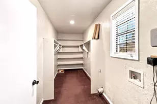1041 Tuskegee St, Grand Prairie, TX 75051 - Photo 10