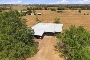 1311 E Main St, Campbell, TX 75422 - Photo 4