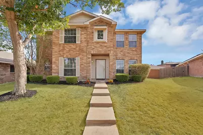 2326 McIntosh Court, Lancaster, TX 75134 - Photo 2