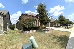 1409 Summit View Ln, Little Elm, TX 76227 - Photo 4