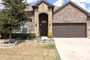 1409 Summit View Ln, Little Elm, TX 76227 - Photo 2