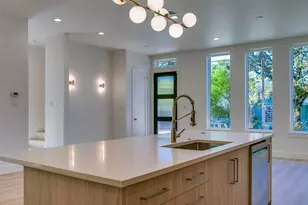 424 N Denver St, Dallas, TX 75203 - Photo 8