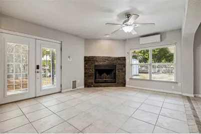 121 N Willow Street, Mansfield, TX 76063 - Photo 8