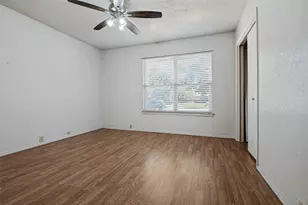 121 N Willow St, Mansfield, TX 76063 - Photo 16
