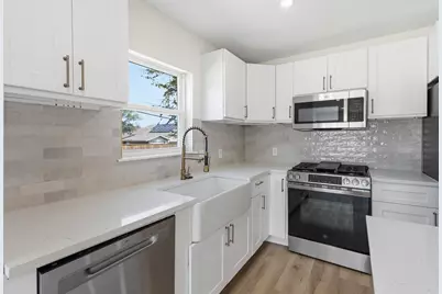 [Address not provided], Arlington, TX 76011 - Photo 8