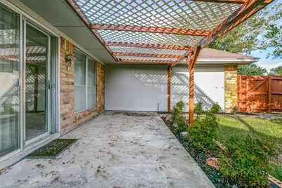 1013 Carriagehouse Lane, Garland, TX 75040 - Photo 22