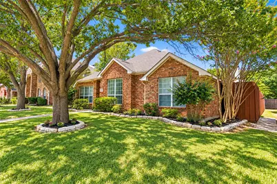 9510 Prestmont Place, Frisco, TX 75035 - Photo 2