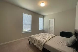 2924 Spirit Woods Ln, Arlington, TX 76001 - Photo 30