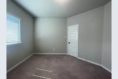 2924 Spirit Woods Lane, Arlington, TX 76001 - Photo 32