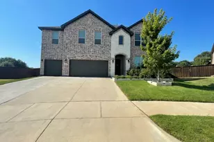 2924 Spirit Woods Ln, Arlington, TX 76001 - Photo 1
