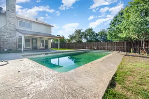 586 Abilene Dr, Lewisville, TX 75067 - Photo 40
