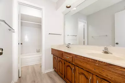 586 Abilene Drive, Lewisville, TX 75067 - Photo 22