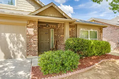 881 Oarlock Drive, Crowley, TX 76036 - Photo 4