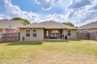 881 Oarlock Dr, Crowley, TX 76036 - Photo 38
