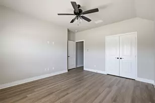 225 Trevor Ln, Greenville, TX 75402 - Photo 14