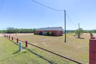 2300 White Mines Rd, Abilene, TX 79603 - Photo 12