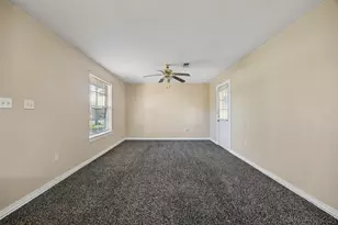 1104 E High St, Terrell, TX 75160 - Photo 10