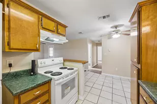 1104 E High St, Terrell, TX 75160 - Photo 4