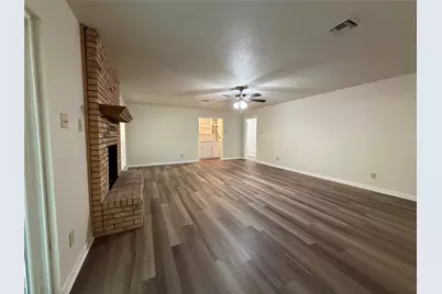 6203 Circo Drive, De Cordova, TX 76049 - Photo 12