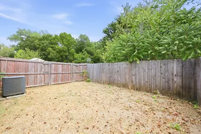 130 Creek Cove Drive, Dallas, TX 75217 - Photo 14