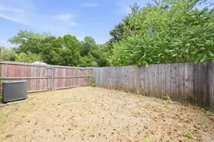130 Creek Cove Dr, Dallas, TX 75217 - Photo 14
