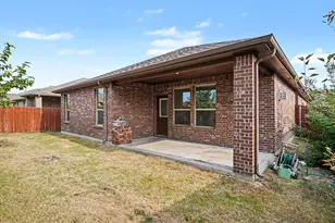729 Rebecca Ln, Saginaw, TX 76131 - Photo 28