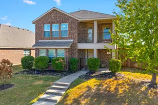 1734 Pioneer Way, Lancaster, TX 75146 - Photo 2