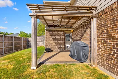 1734 Pioneer Way, Lancaster, TX 75146 - Photo 14