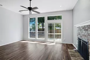 910 York St, Forney, TX 75126 - Photo 4