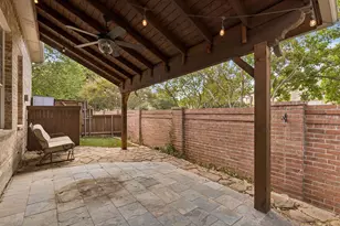 4145 Cobblestone Dr, Carrollton, TX 75007 - Photo 30