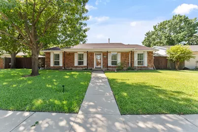 1813 Dodge Trail, Grand Prairie, TX 75052 - Photo 2