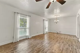 1813 Dodge Trail, Grand Prairie, TX 75052 - Photo 16