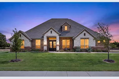 134 Hollingsworth Lane, Glenn Heights, TX 75154 - Photo 1