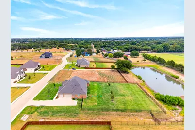 134 Hollingsworth Lane, Glenn Heights, TX 75154 - Photo 38