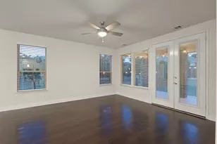 8028 Hickory Branch Dr, Frisco, TX 75034 - Photo 6