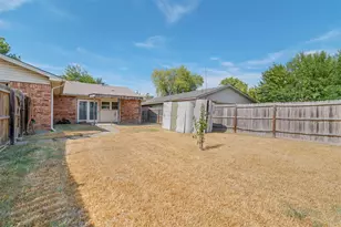 1418 Paris Dr, Garland, TX 75040 - Photo 28