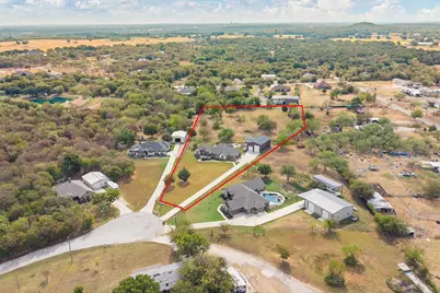 2533 Lime Court, Burleson, TX 76028 - Photo 2