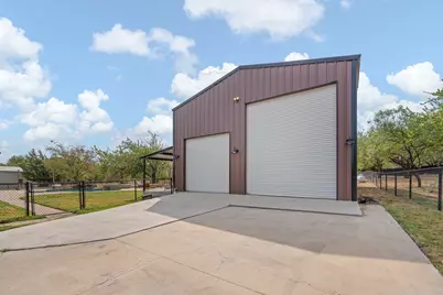 2533 Lime Court, Burleson, TX 76028 - Photo 40