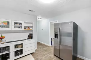 5113 Cottey St, Fort Worth, TX 76105 - Photo 12
