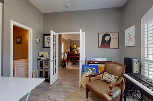 5829 Echo Bluff Dr, Haltom City, TX 76137 - Photo 4