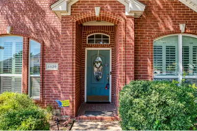 5829 Echo Bluff Drive, Haltom City, TX 76137 - Photo 2