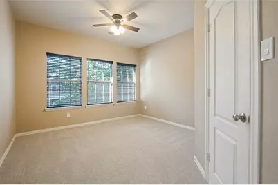 1827 Auburn Drive, Carrollton, TX 75007 - Photo 26