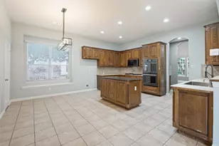1827 Auburn Dr, Carrollton, TX 75007 - Photo 10