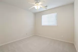 1827 Auburn Dr, Carrollton, TX 75007 - Photo 22
