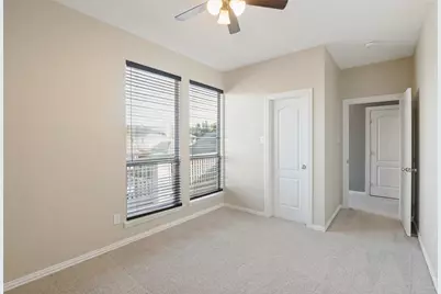 1827 Auburn Drive, Carrollton, TX 75007 - Photo 36