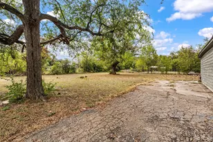 1401 Texas Ave, Mart, TX 76664 - Photo 16