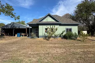 102 N 6th Street W, Dawson, TX 76639 - Photo 1