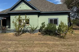 102 N 6th Street W, Dawson, TX 76639 - Photo 2