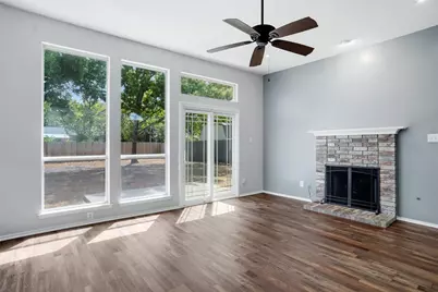 910 York Street, Forney, TX 75126 - Photo 2